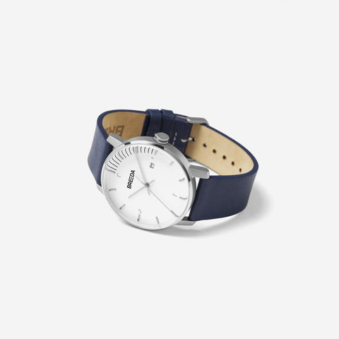 breda-phase-9000e-silver-navy-watch-angle