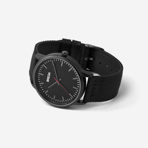 breda-valor-1707c-black-black-watch-angle